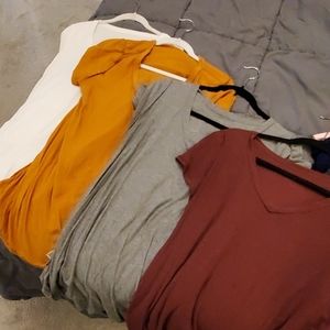 Maternity V neck T shirts (set of 4 )